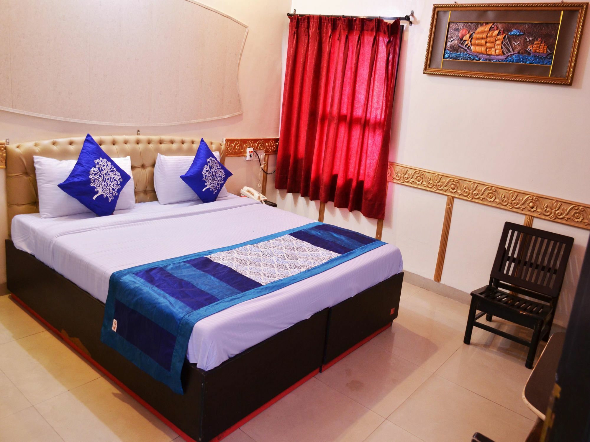 Oyo 5884 Amante Hotel Chandīgarh Екстериор снимка